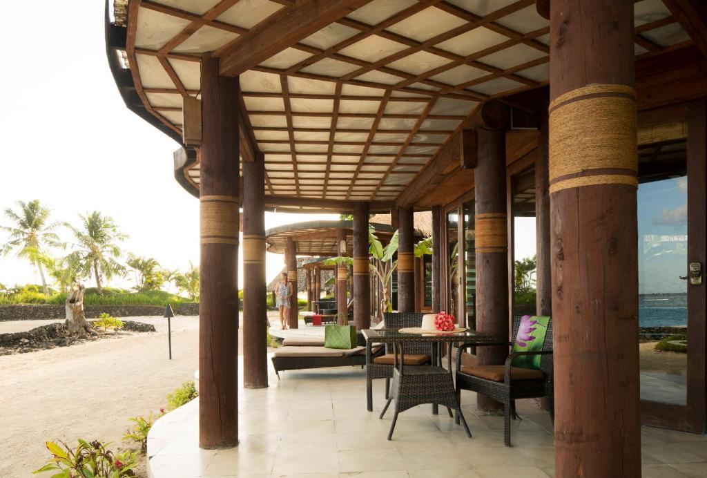 Coconuts Beach Club Resort And Spa Fausaga Room photo