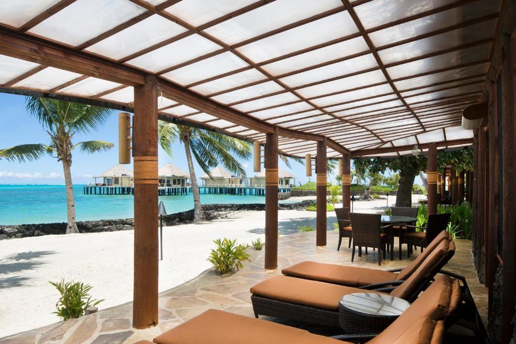 Coconuts Beach Club Resort And Spa Fausaga Room photo