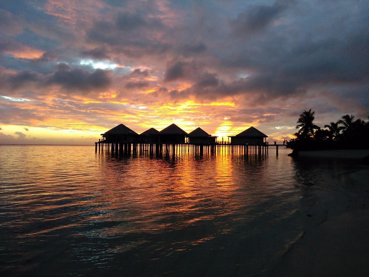 Coconuts Beach Club Resort And Spa Fausaga Exterior photo